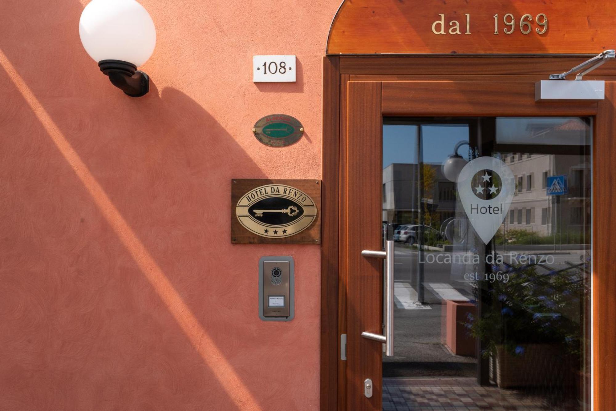 Locanda Da Renzo เตรวิโซ ภายนอก รูปภาพ